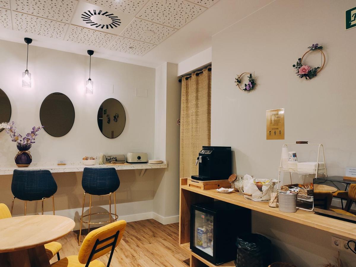 Habital Suites Jaca Exteriör bild