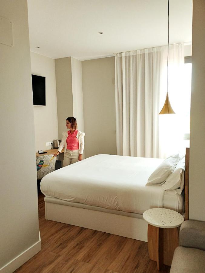 Habital Suites Jaca Exteriör bild
