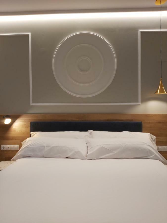 Habital Suites Jaca Exteriör bild