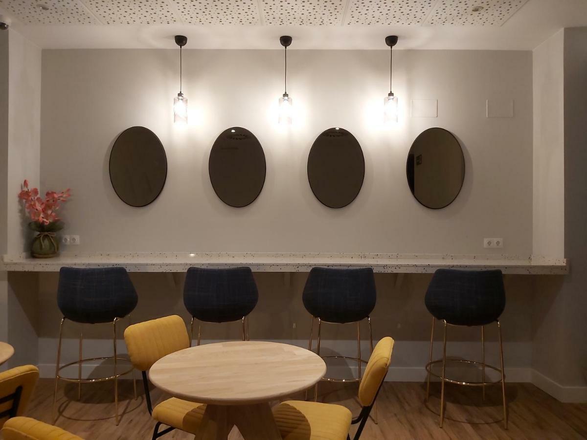 Habital Suites Jaca Exteriör bild