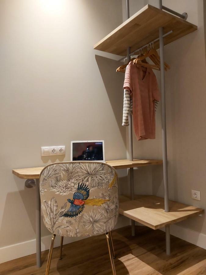 Habital Suites Jaca Exteriör bild