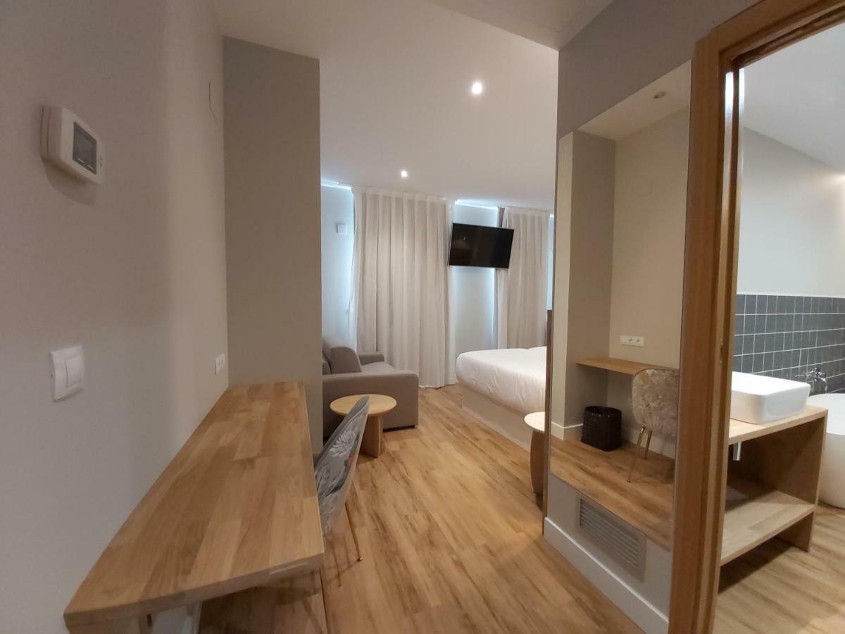 Habital Suites Jaca Exteriör bild