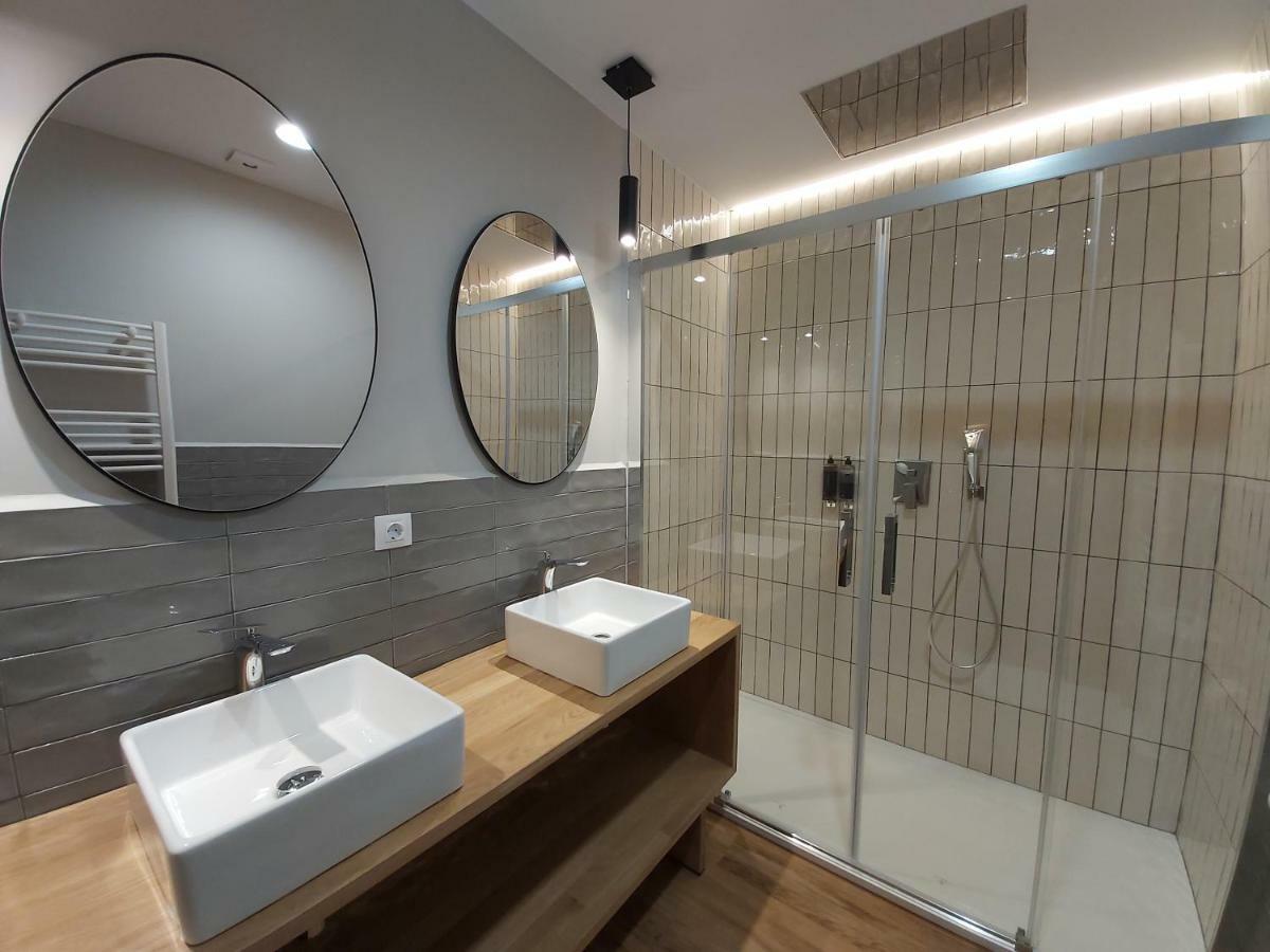 Habital Suites Jaca Exteriör bild