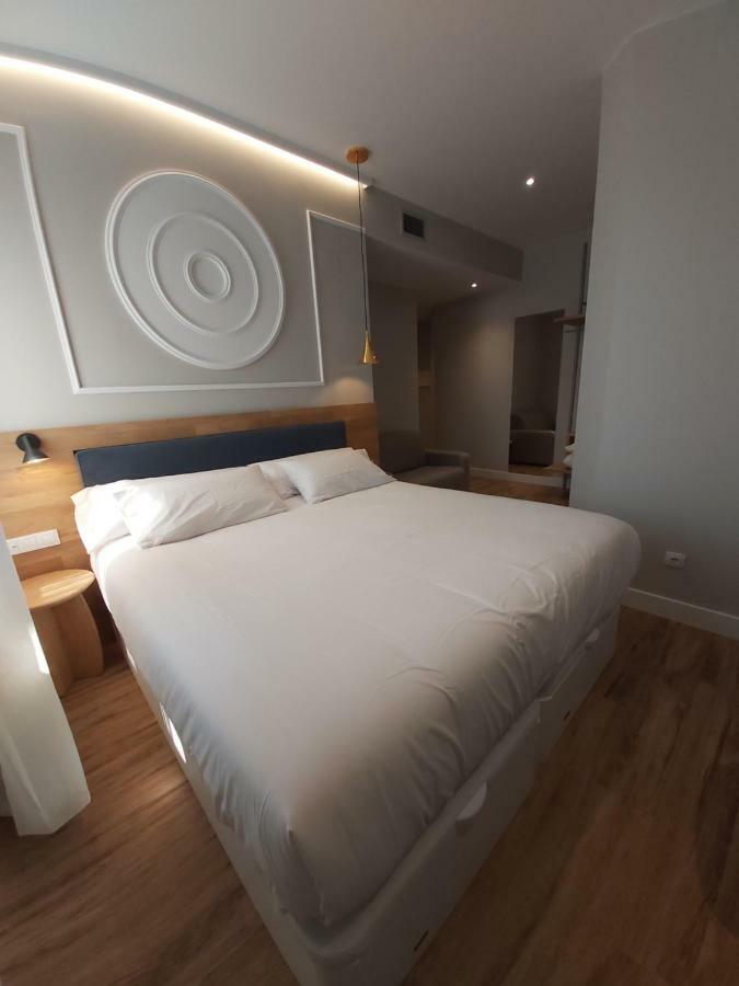 Habital Suites Jaca Exteriör bild