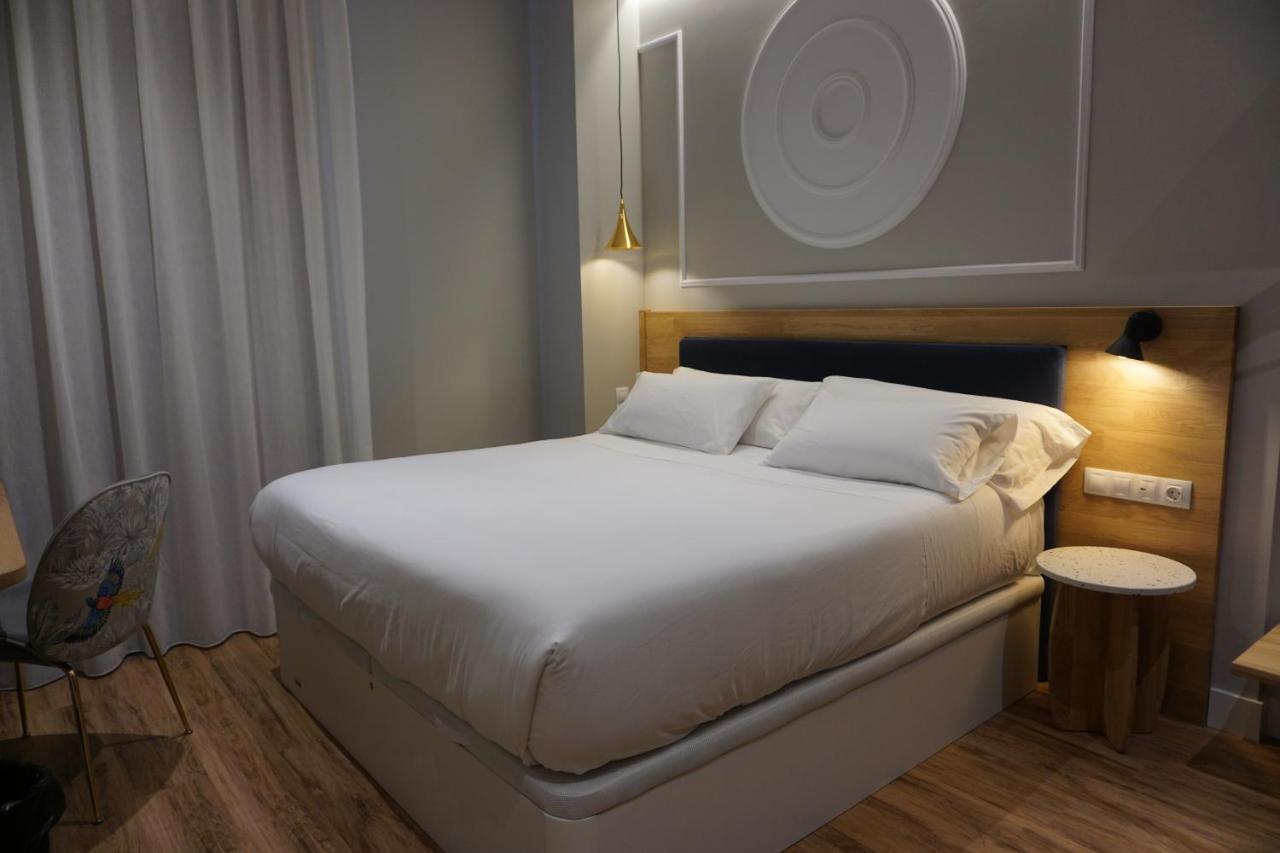 Habital Suites Jaca Exteriör bild