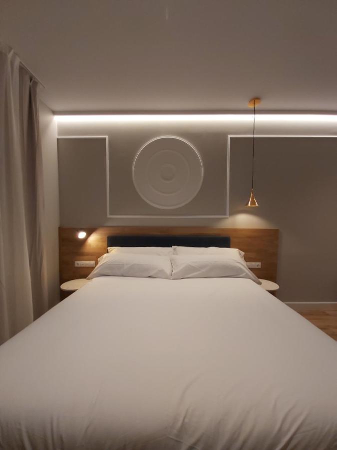 Habital Suites Jaca Exteriör bild